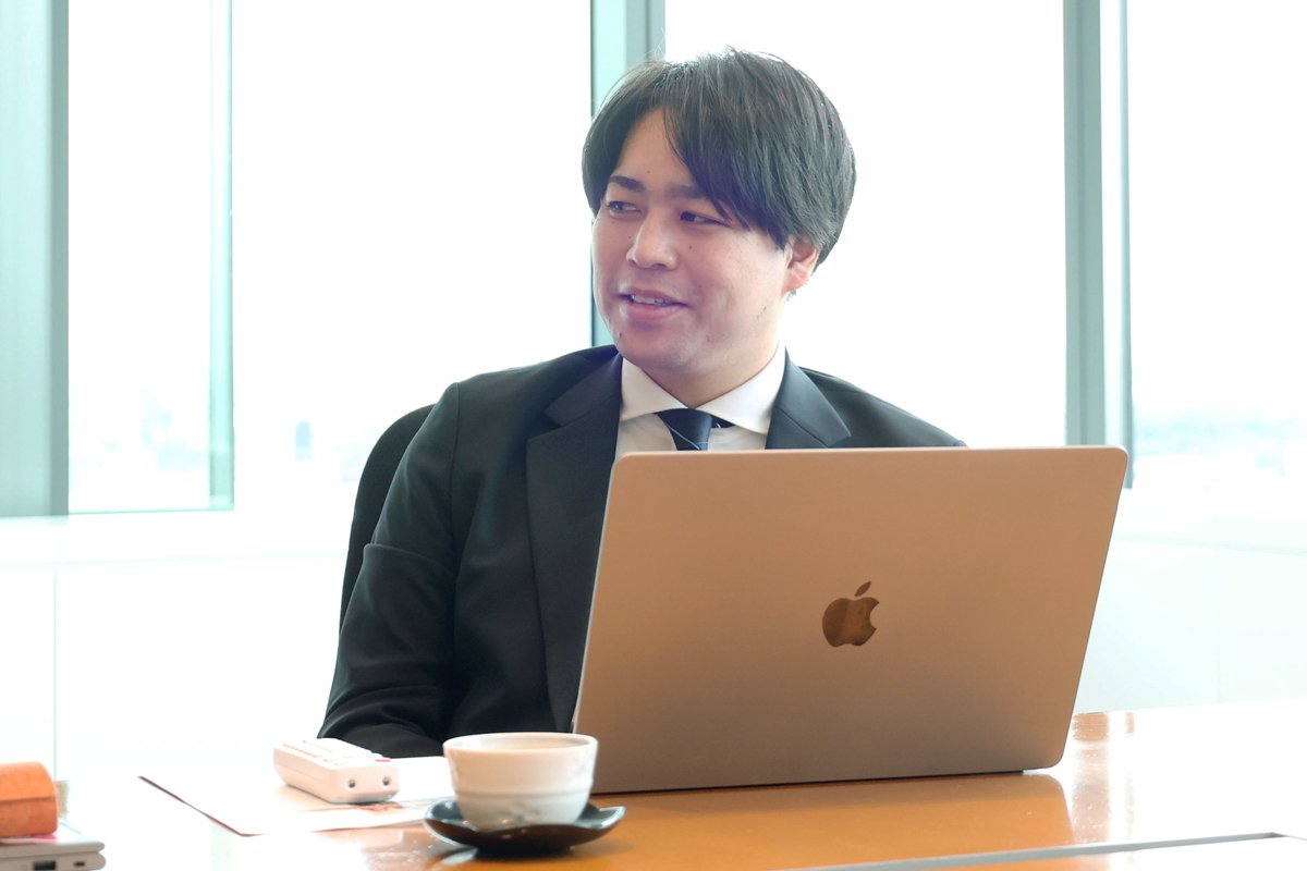 日本オラクル株式会社の小松正史氏